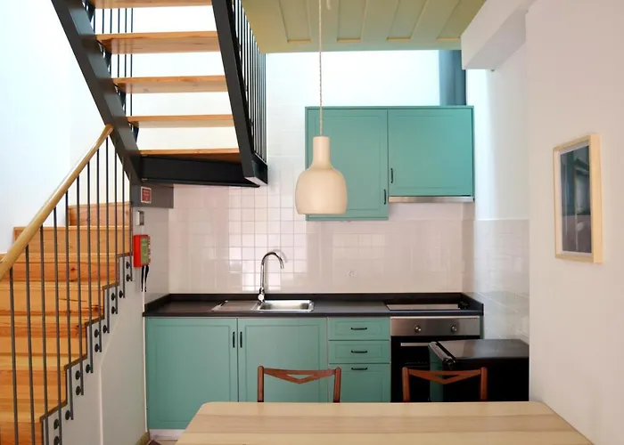 Sao Giao House 4 * טומאר